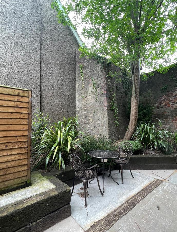 Luxurious Converted Old Victorian Bank Building Stewartstown Exterior foto